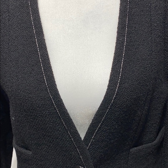 Chanel - jacket - Picture 4 of 13